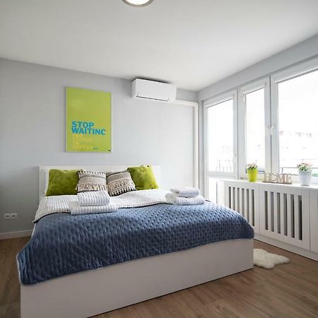 WLR Apartments - Hoza II Varsó Kültér fotó